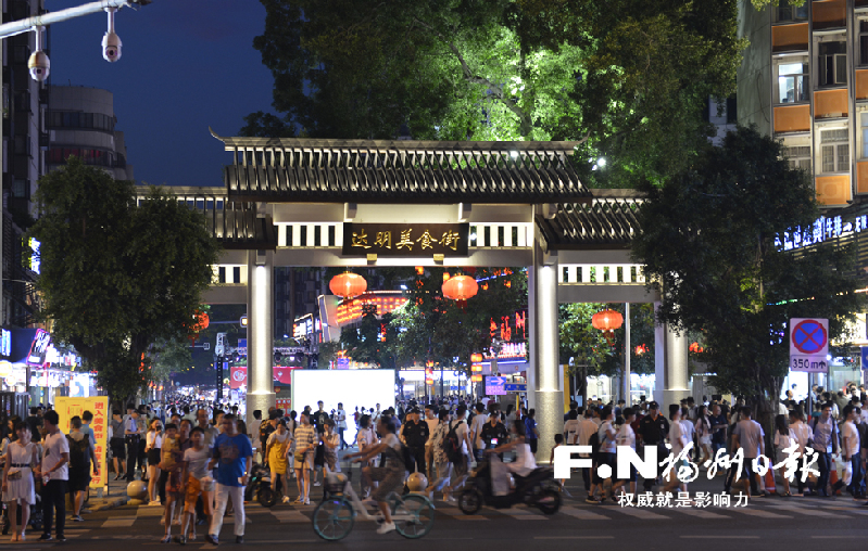 舌尖上的达明　夜色中的绽放